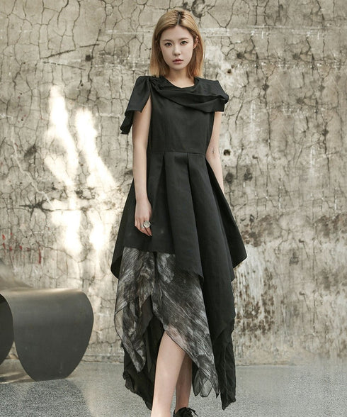 Asymmetric Bow Pleated Top